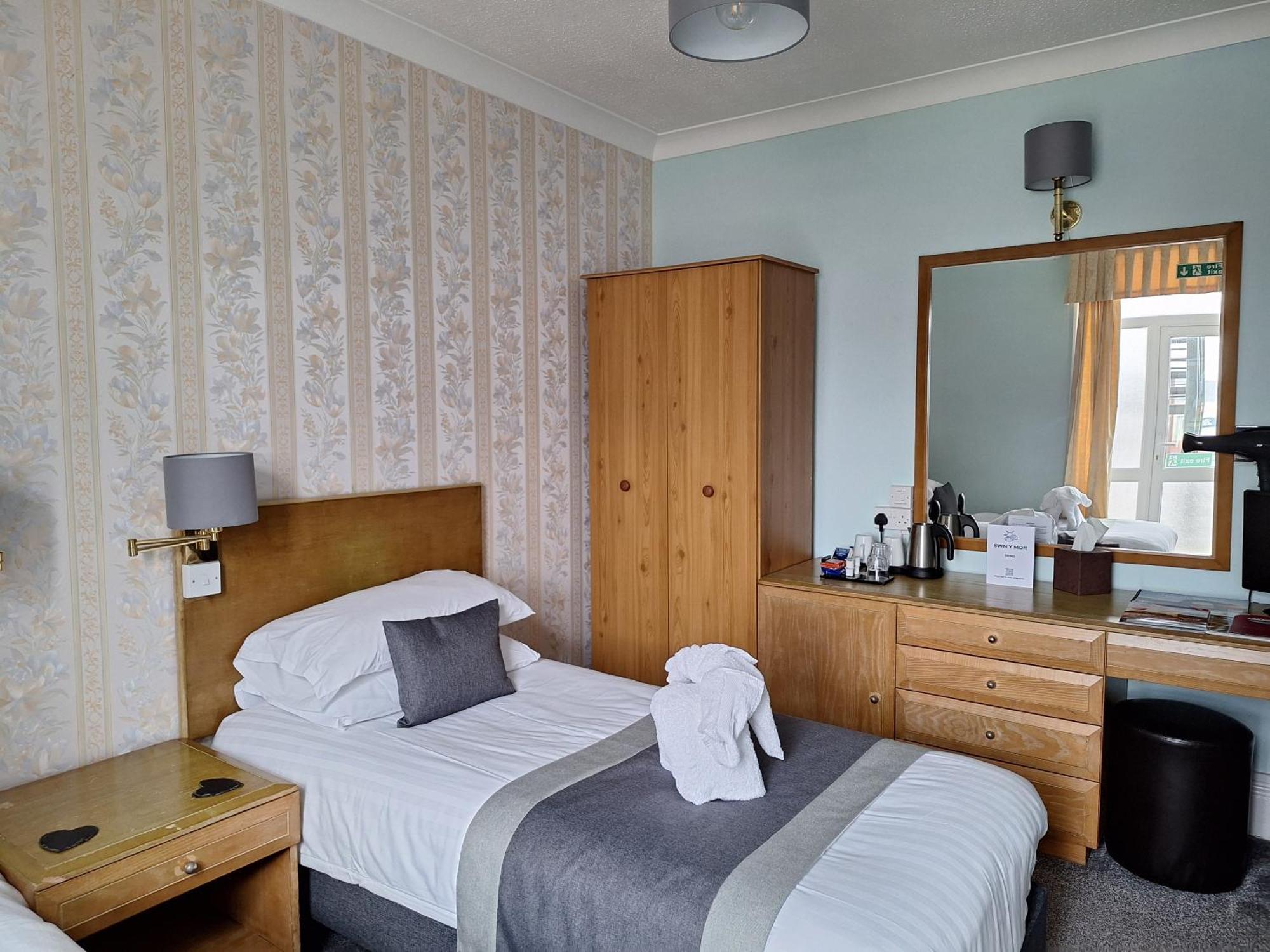 Swn Y Mor Hotell Llandudno Rum bild